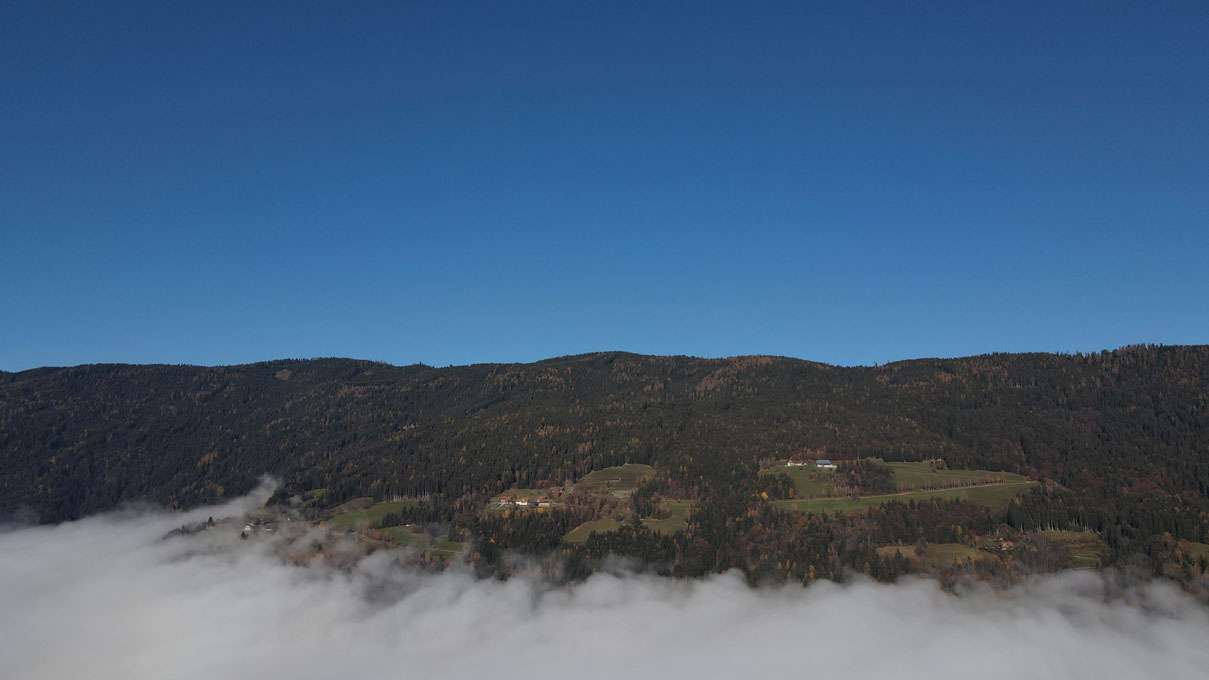 Ossiacher See News | Atemberaubende Aussicht über dem Nebelmeer