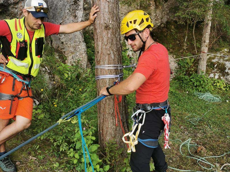 Ossiacher See News | Feuerwehr und Bergrettung übten