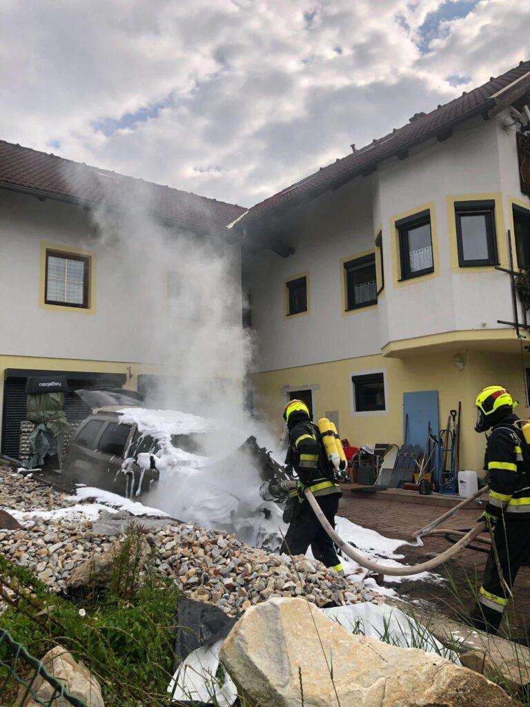 Ossiacher See News | Nadling: Fahrzeugbrand