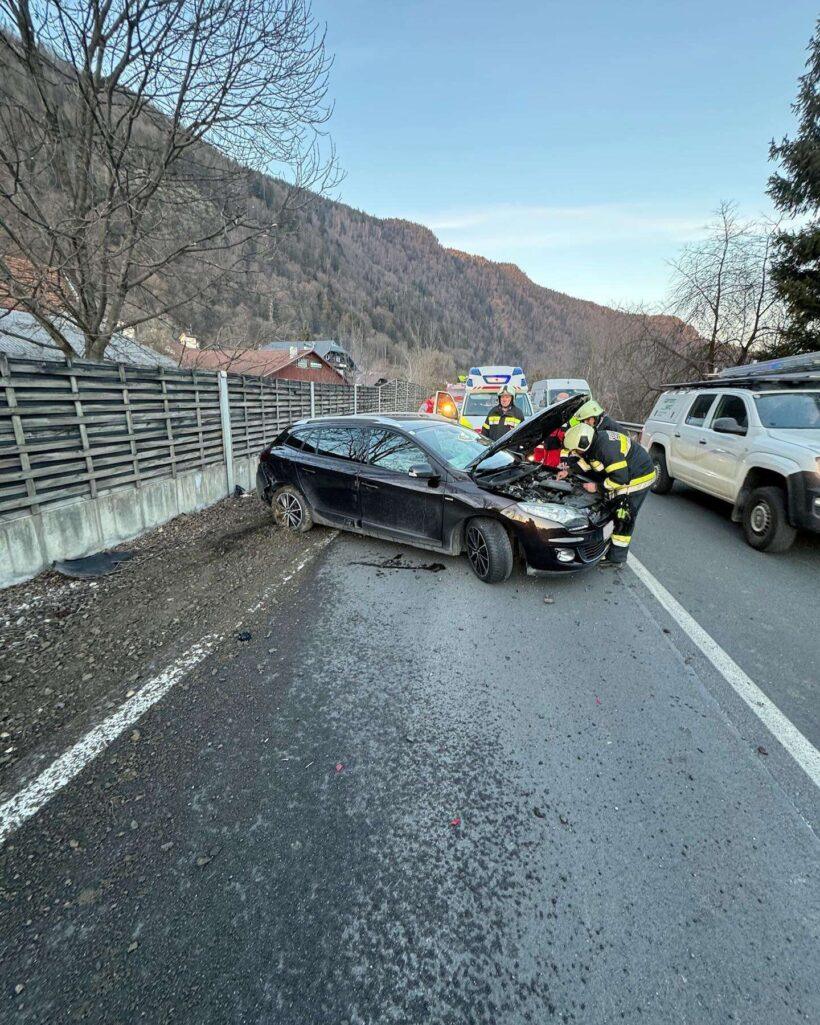 Ossiacher See News | Auf linke Fahr­bahn­seite geraten: 79-jähriger Pensionist kollidierte mit PKW